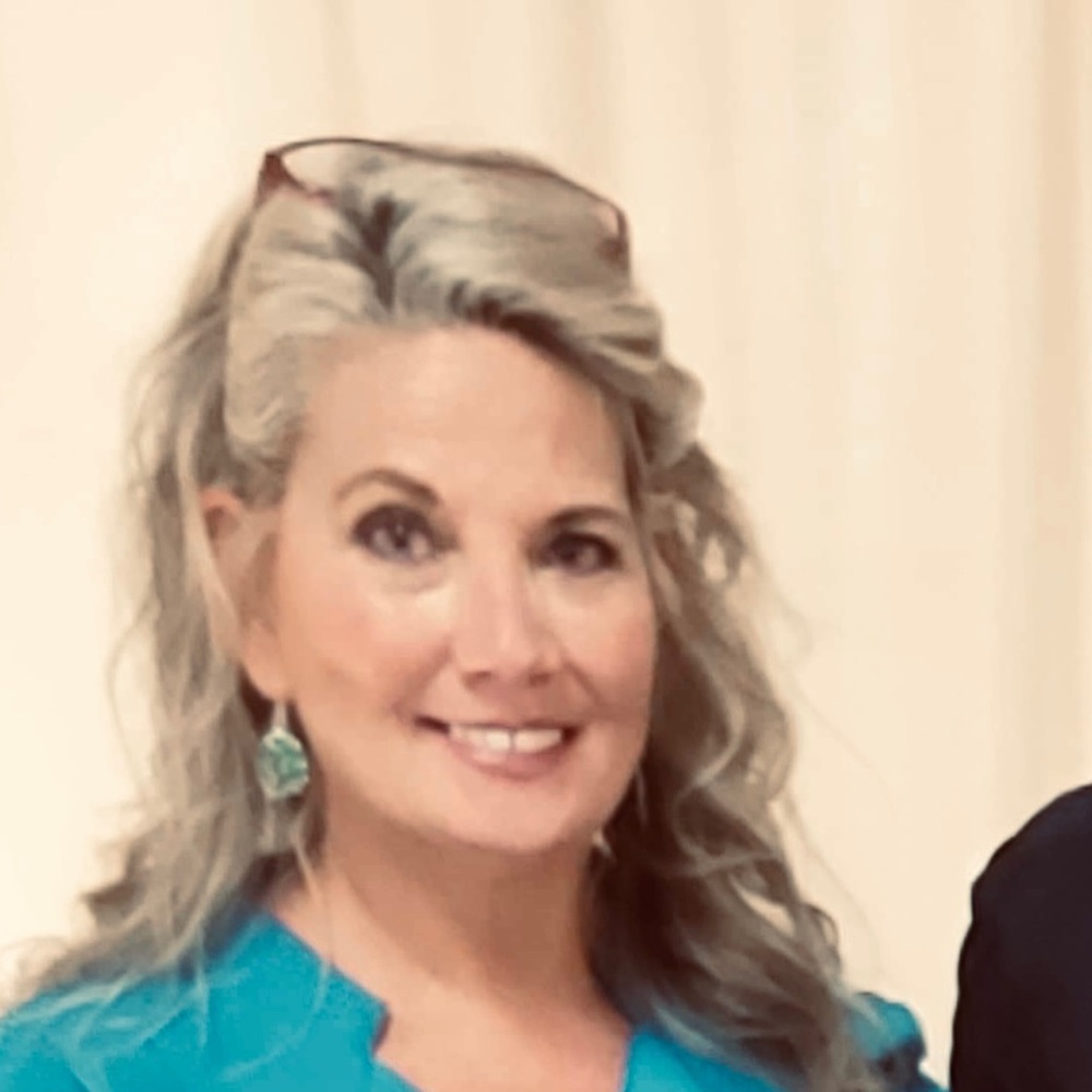 Meet your Posher, Dana